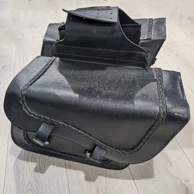 Willie & Max Motorcycle Saddlebag, View more