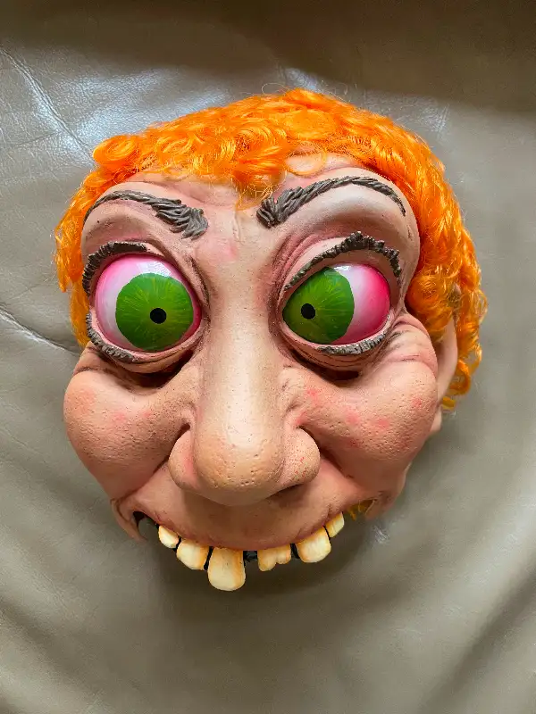 Halloween mask in Costumes in Markham / York Region - Image 2