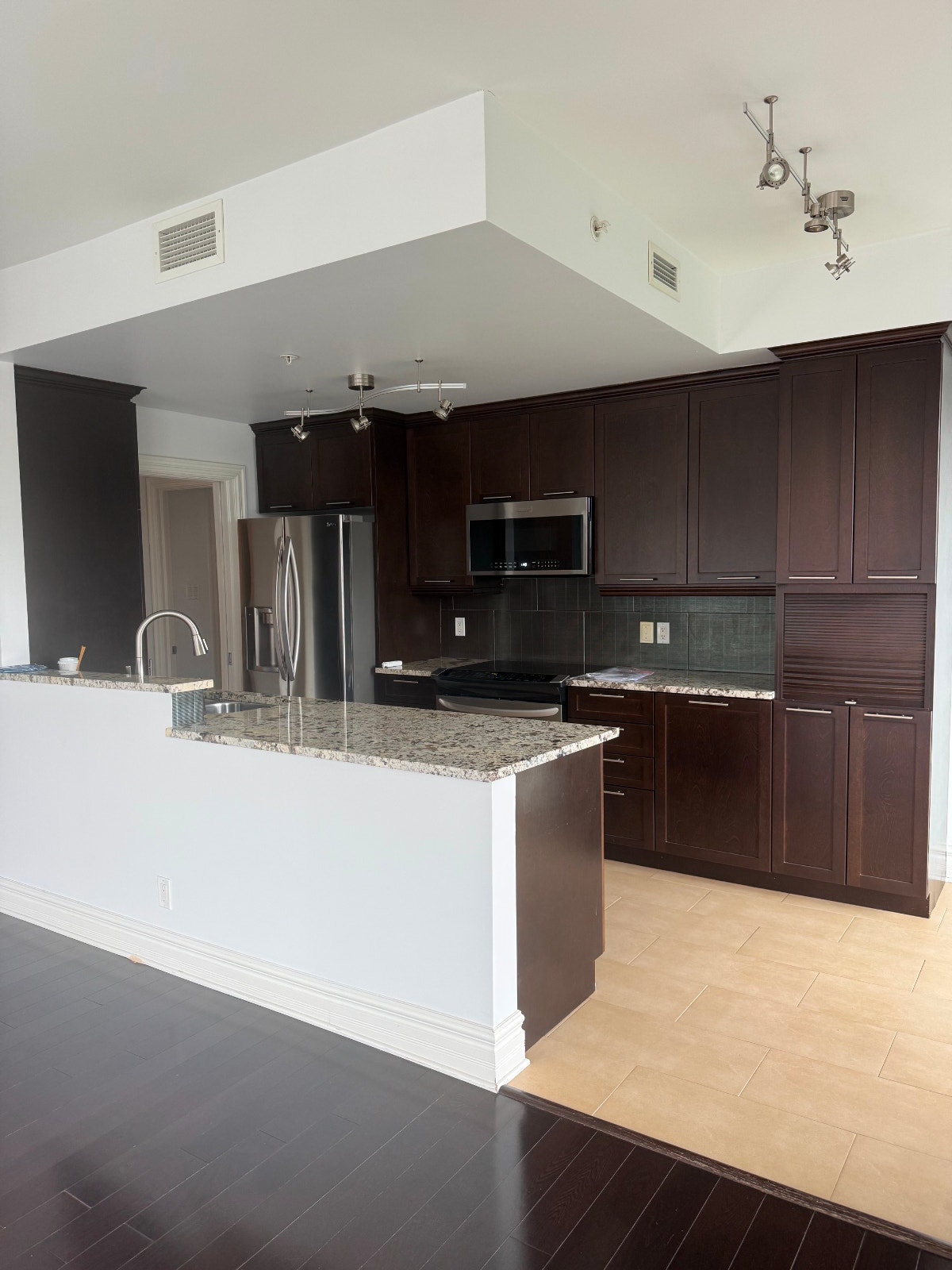 800 Rue Muir — photo 2