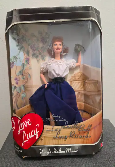 Collector Alert! 1999 Mattel “Barbie Loves Lucy! Lucy Ricardo” – Never Played With Selling a rare co...