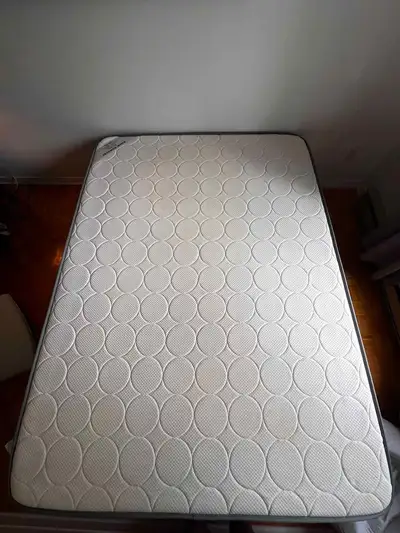 Matelas Queen, View more