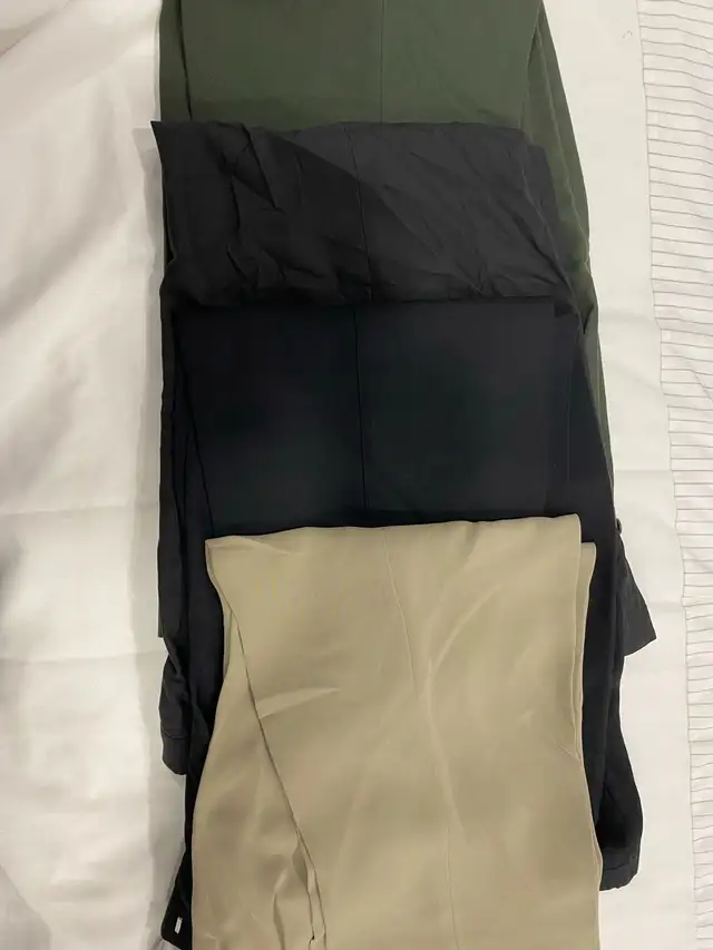 Men dress pants in Men's in Ottawa - Image 3