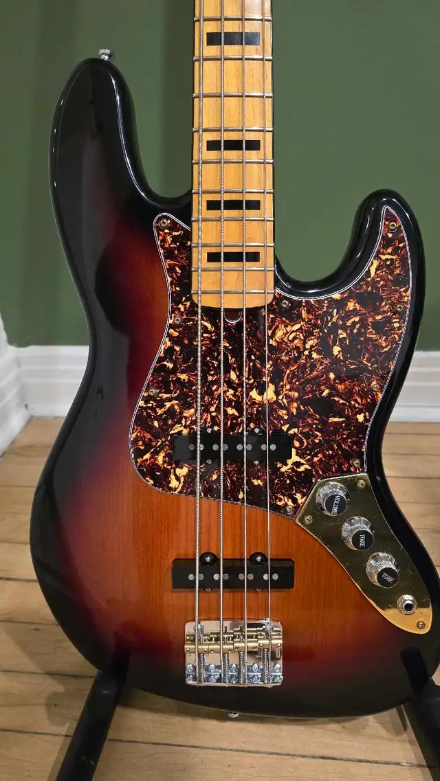 Fender Squier Jazz bass classic vibe 70s