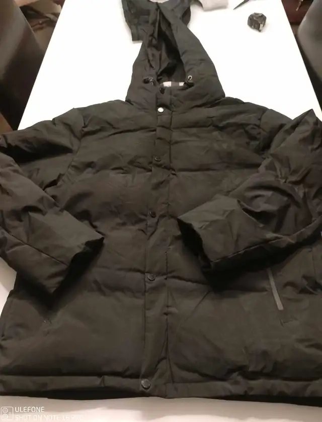 men's winter jacket in Men's in Kitchener / Waterloo - Image 3