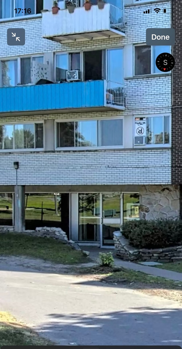 625$ Chambre à louer immédiatement à la ville Saint-Laurent — photo 1