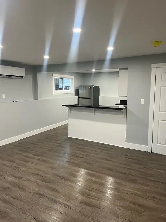 2 Bedroom 1 Bathroom Apartment in Long Term Rentals in Charlottetown - Image 4