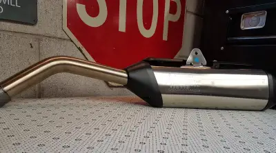 Triumph Tiger 800 Exhaust XRt, Silencer, Xr Xc XCx XRx, 2018, T2205421 Taken off at the dealership....