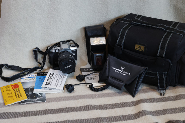Minolta SLR Camera Kit - everything you need to get started. in Cameras & Camcorders in City of Toronto