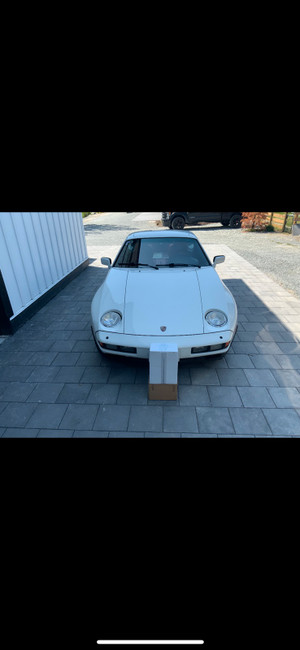 1984 Porsche 928