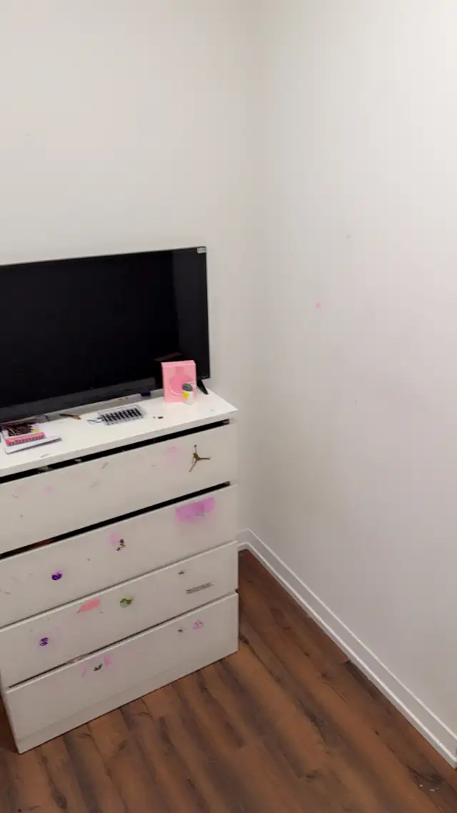 Beautiful Condo Near Square One Mississauga  available for rent