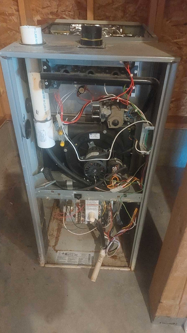 Gas furnace in Heating, Cooling & Air in Peterborough