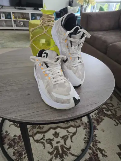 Converse all star BB Jet team / Men's size 9, View more