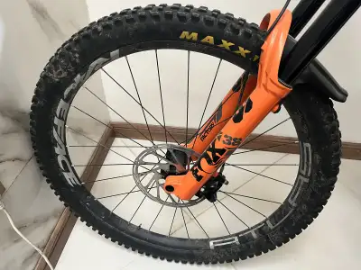 Soecialized status 2020, View more