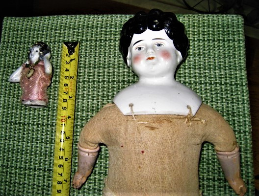 Antique Doll with Porcelin Head in Arts & Collectibles in Oakville / Halton Region
