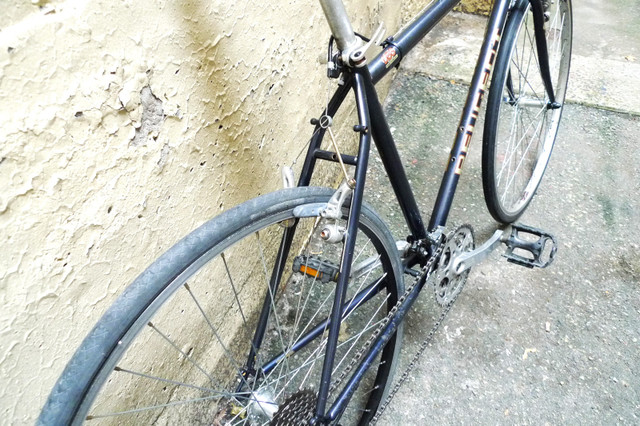 PEUGEOT - Hybrid Bike - 18"/45.5cm dans Randonnée, ville et hybrides  à Ville de Montréal - Image 3