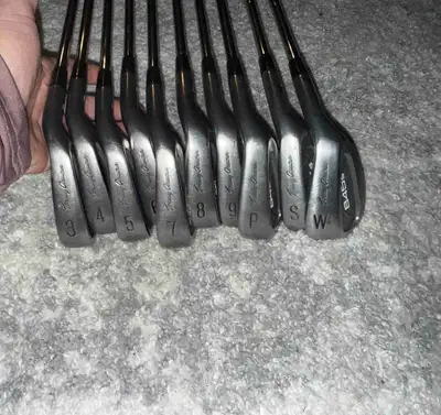 Tommy Armour Iron set, View more