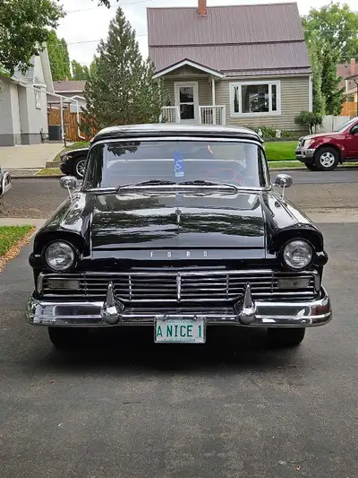 1957 Ford Ranchero Custom- 390 AUTO PS,Power front disc brakes. Way too much to list. Call for infor...