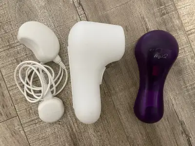 Clarisonic Mia 2 Purple Facial Cleansing Device, View more