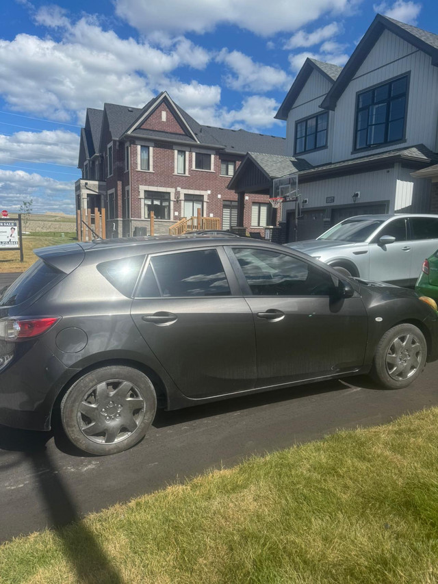 2010 Mazda 3 Hatchback with Safety!!! in Cars & Trucks in Oshawa / Durham Region - Image 3