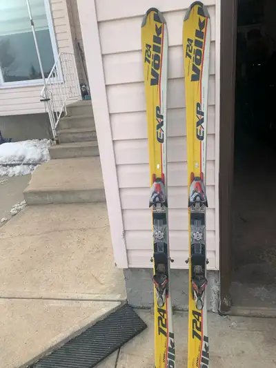 skis 170 cm 163 cm , View more