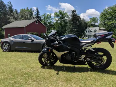 like new barely used, very fast bike. If ad is up bike is still availalbe.