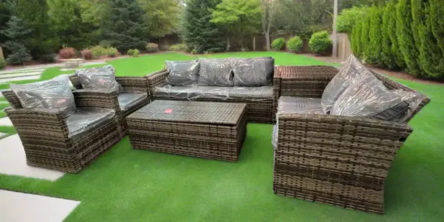 One of Most popular rattan Conversation Set w 2  storage box in Patio & Garden Furniture in Markham / York Region - Image 4