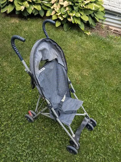 2 Folding Strollers, View more