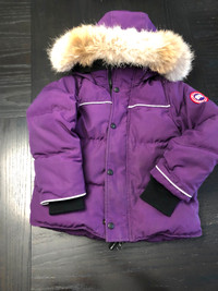 Canada Goose Jacket | Kijiji à Grand Montréal : acheter et vendre sur le  site de petites annonces no 1 au Canada.