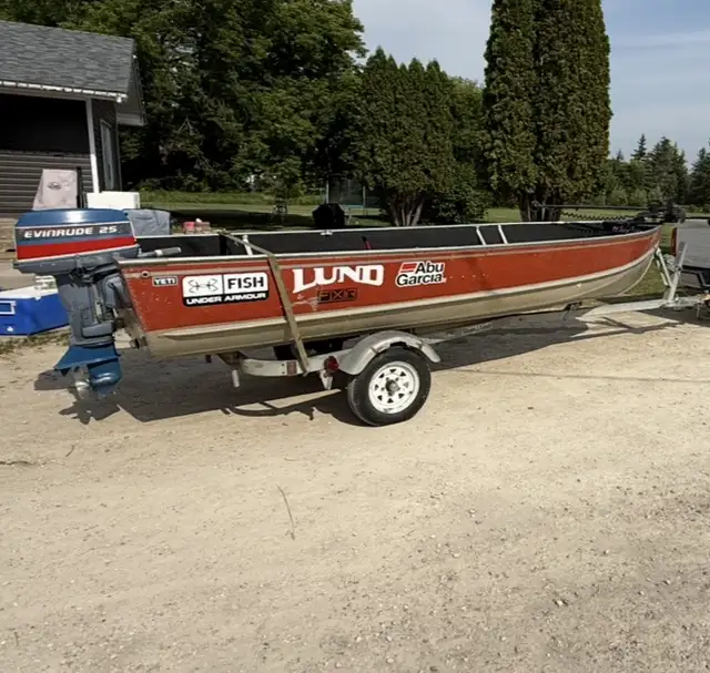 Lund S-16 in Powerboats & Motorboats in Winnipeg - Image 2