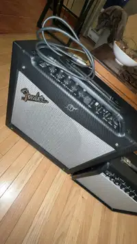 Fender Mustang 2