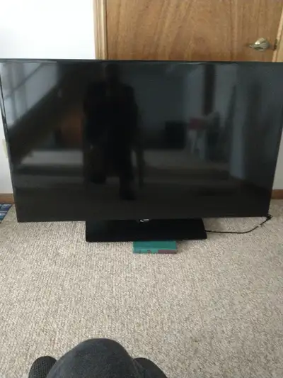 Samsung TV 58in. Model no: UN58H5202AFXZC. Not working. probably, View more