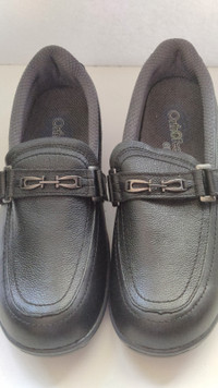 Orthofeet Black Women's Orthotic Slip On Comfort Shoes Size 8 B