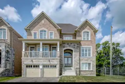 Elegant & Spacious house available for rent in Mount Albert. This property includes 4 bedrooms along...