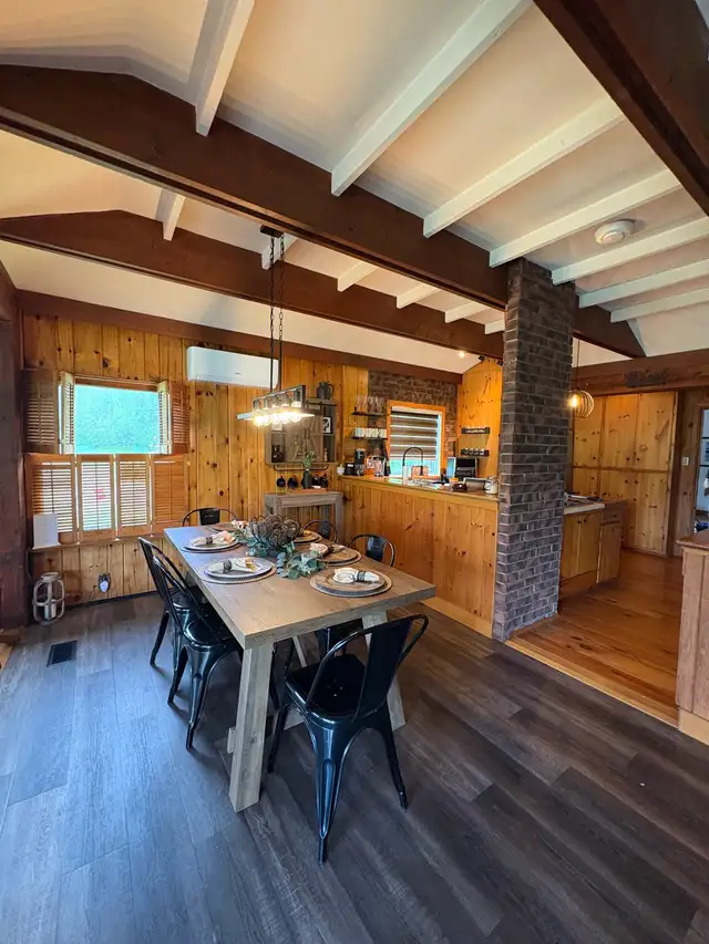 Cottage by the Credit River, Terracotta - AIRB&B in Ontario in Canada - Image 9