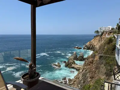 Acapulco beach Villa facing the ocean. Spectacular views., View more