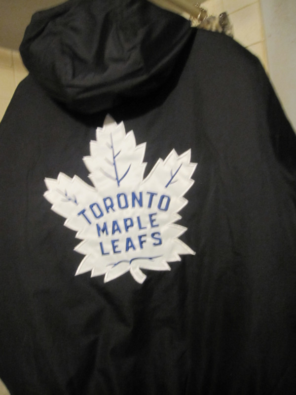 Toronto Maple Leafs Jacket Coat New With Tags Carl Banks G!!! in Hockey in City of Toronto - Image 2