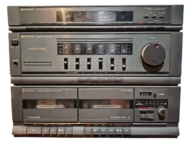 Hitachi HRD-MDO3 stereo system, Amplifier, Cassette in Stereo Systems & Home Theatre in St. Albert - Image 3