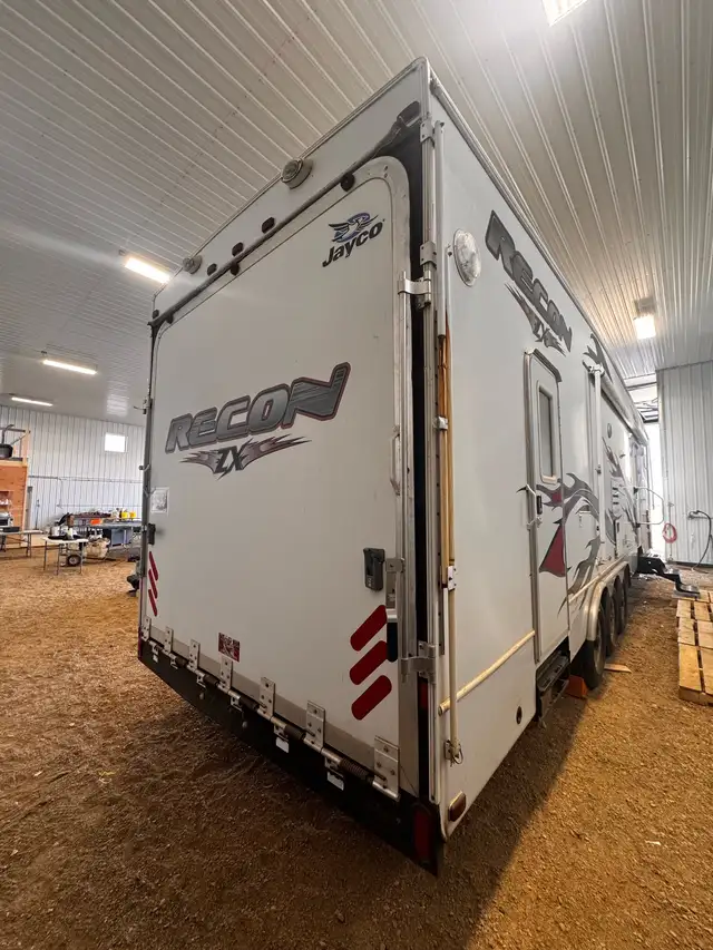 2008 Jayco Recon ZX in Travel Trailers & Campers in Regina - Image 6