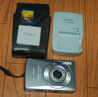 Canon Powershot ELPH SD750 CCD Digicam Charger Battery Case Card