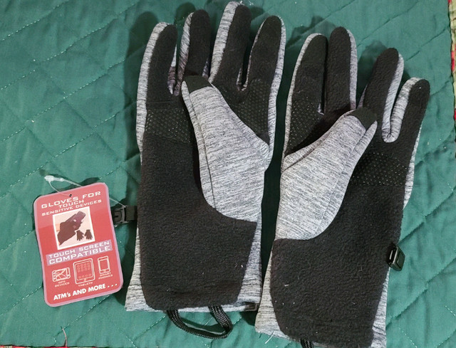 Women's BrrrTek Flex Gloves Touchscreen Fingertips (Gray, S/M) in Women's - Other in London - Image 2