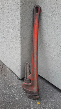 Ridgid 24 inch pipe wrench