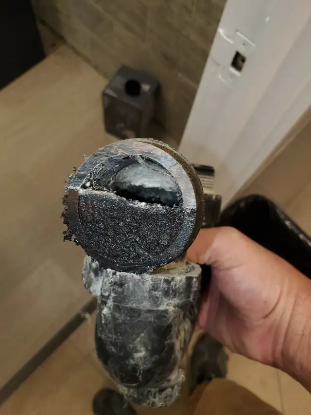 MET Plumbing Solutions490426603700244482