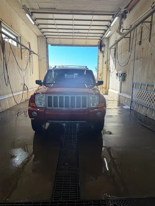 2008 Jeep Commander 4X4570156158236108804