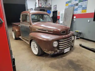 1949 ford F1 Full rotisserie restoration Mustang 2 front end 9 inch ford rear end 351 cleavland with...