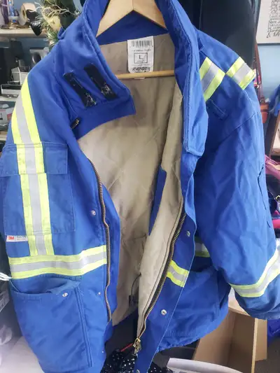 FR Safety Work Jackets (Hi-Vis) – Different Sizes, View more