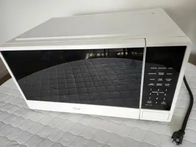 Master Chef 1.1 Cu. Ft.-12 in Microwave, View more