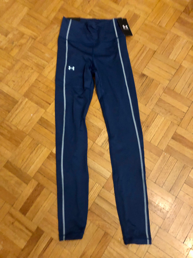 BNWT Women’s Under Armour Compression Leggings  in Women's - Bottoms in City of Toronto