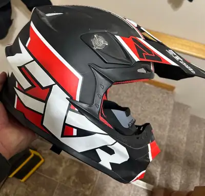 I have a Men’s FXR Blade helmet with breath box for snowmobiling. Great helmet, used for a season. S...