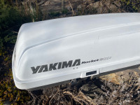 Thule style/Yakima RocketBox car cargo carrier.