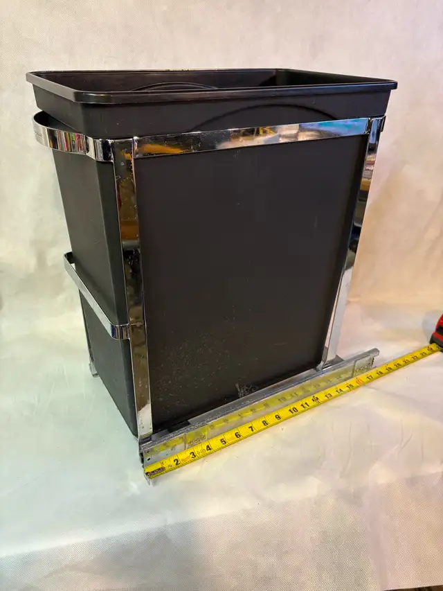 KITCHEN WASTE BIN in Cabinets & Countertops in Markham / York Region - Image 5